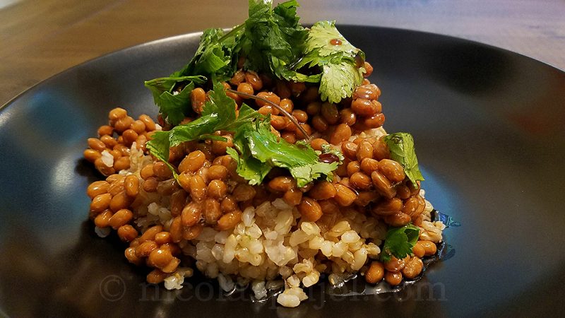 Provence-style natto and brown rice topped with olive oil