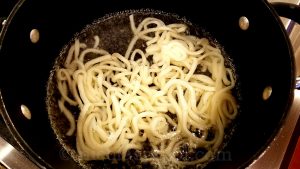 japanese udon noodles for natto dish