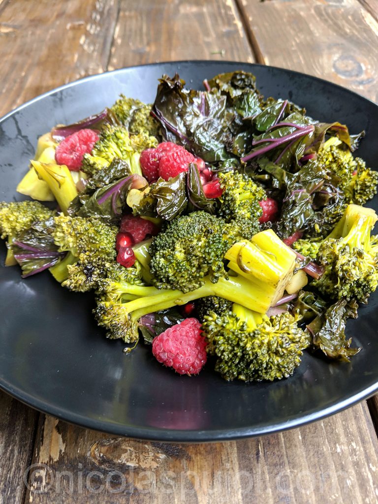 Broccoli pomegranate and berry salad