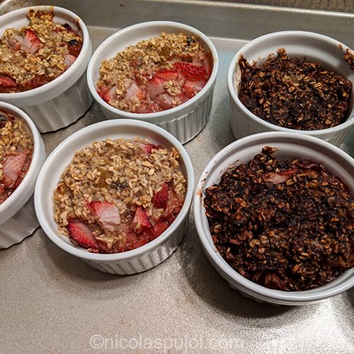 Baked oatmeal fruit cakes with chia seeds