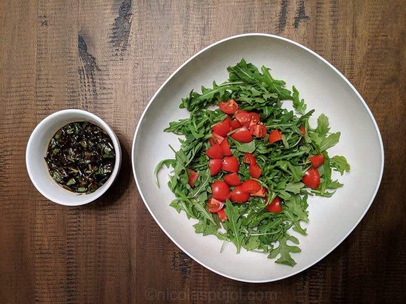 Food pairings for no-oil balsamic vinegar salad dressing