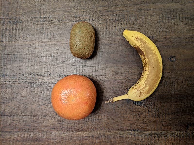 Grapefruit kiwi and banana fruit salad ingredients