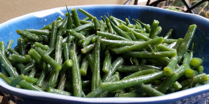 Green beans salad in lemon and mustard dressing