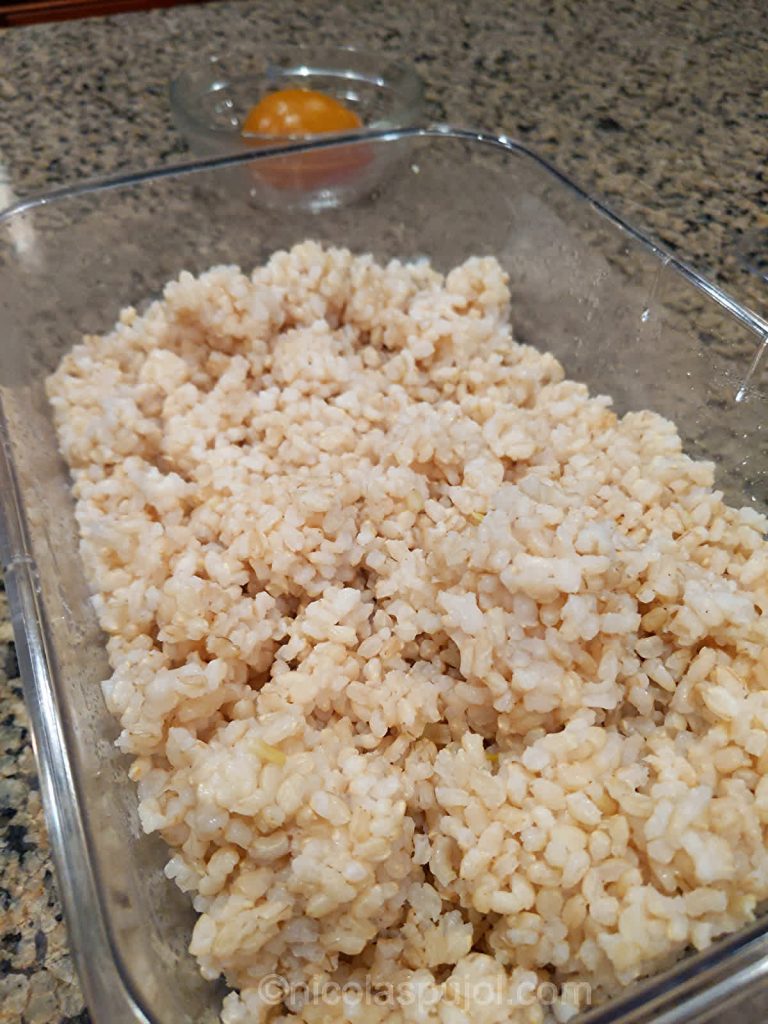 Prepare brown rice in advance for nigiri sushi