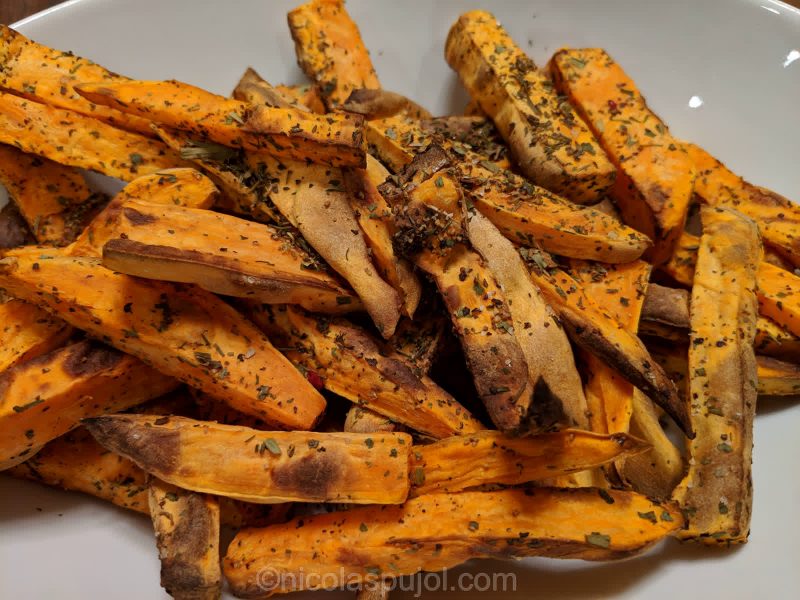 Quick and easy baked sweet potatoes without oil