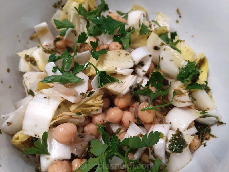 Endive garbanzo bean salad with oil-free chimichurri sauce