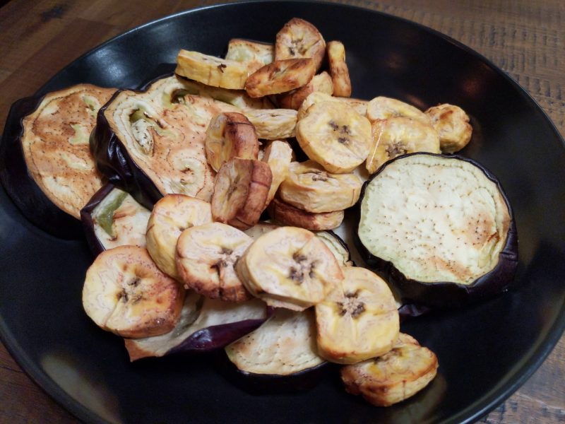 Eggplant and plantain bananas baked in air fryer without oil