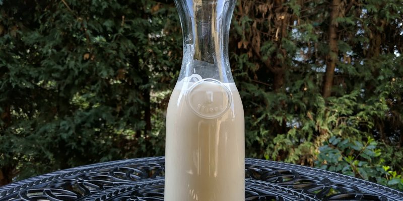 Quick oat milk recipe using rolled oats