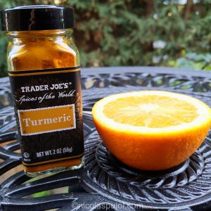 Turmeric powder and orange juice for salad dressing