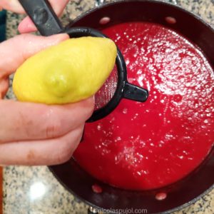 Add lemon juice to the beet soup