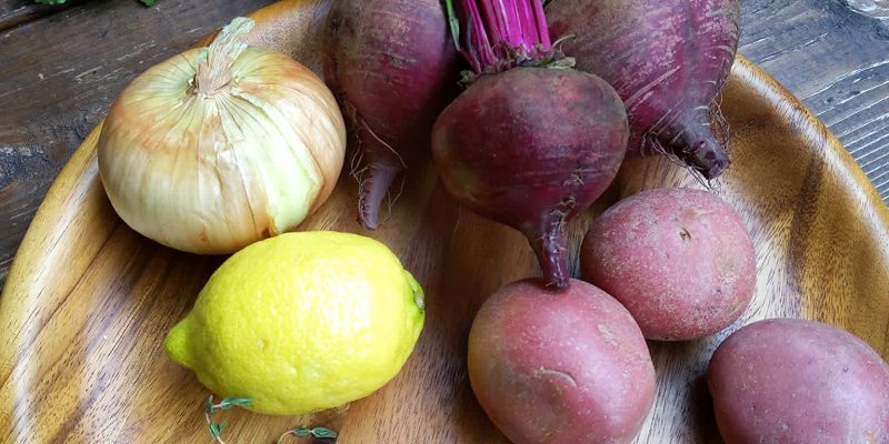 Vegan red beet soup ingredients